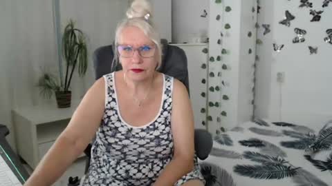 Snapshot of ghertrudequeen chatting on July 2026 04:32:02 AM Ghertrudequeen online show from July 2026 04:32:02 AM