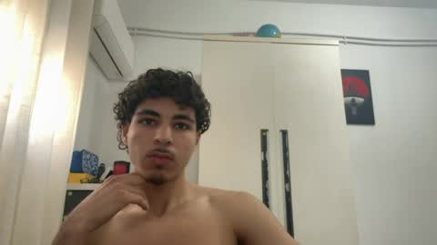 ghilassss online show from April 2026 11:15:02 AM