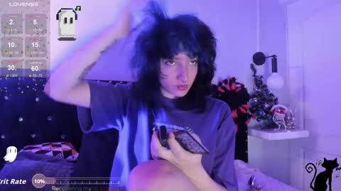 Snapshot of ghosty_doll chatting on November 2025 08:41:02 PM Allison online show from November 2025 08:41:02 PM