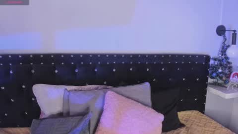 Snapshot of ghosty_doll chatting on December 2025 08:18:02 PM Allison online show from December 2025 08:18:02 PM