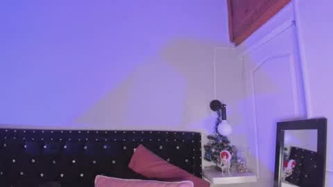 Snapshot of ghosty_doll chatting on December 2025 08:39:01 PM Allison online show from December 2025 08:39:01 PM