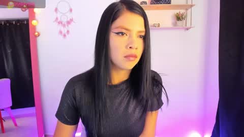 Snapshot of gia_contii chatting on January 2025 12:06:01 AM giaaaa online show from January 2025 12:06:01 AM