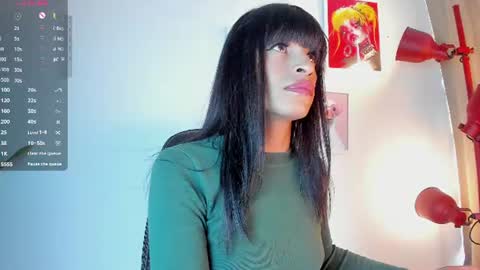 Gia  Please help me with your thumbs up its important   online show from July 2026 01:13:02 PM