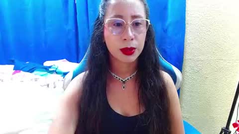 Gia  online show from July 2026 06:23:02 PM