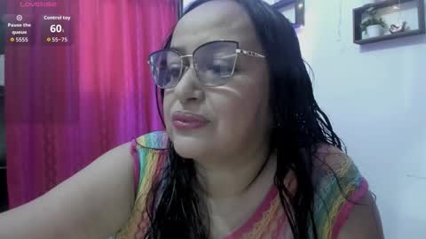 Snapshot of gia_nahomi chatting on November 2025 03:58:01 PM nahomi online show from November 2025 03:58:01 PM