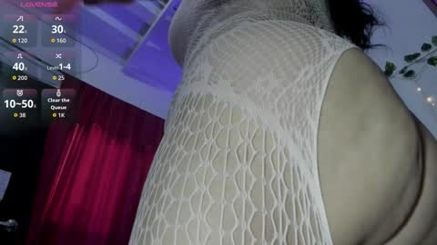 Snapshot of gia_nahomi chatting on November 2025 05:01:02 PM nahomi online show from November 2025 05:01:02 PM