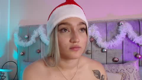 Gia online show from December 2024 02:28:02 PM