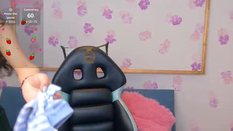 giaa rossi online show from December 2025 01:18:02 PM