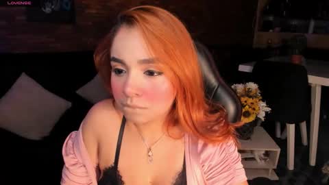 Snapshot of giabrook chatting on October 2025 07:18:02 AM Gia online show from October 2025 07:18:02 AM