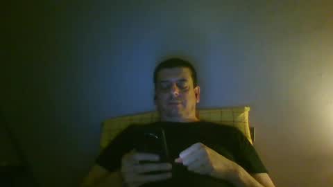 Snapshot of giaco1982 chatting on October 2025 04:42:01 AM samuel online show from October 2025 04:42:01 AM