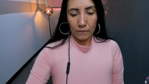 G I A  FOX online show from February 2025 03:53:01 PM