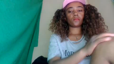 Snapshot of gialbloody chatting on July 2026 09:48:01 AM gialbloody online show from July 2026 09:48:01 AM