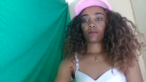 Snapshot of gialbloody chatting on July 2026 01:15:02 PM gialbloody online show from July 2026 01:15:02 PM