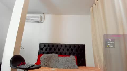 Giana online show from June 2026 11:23:01 AM