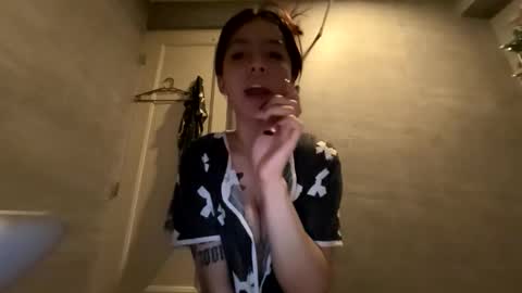 Snapshot of gianna_lusty chatting on April 2026 09:14:02 AM gianna lusty online show from April 2026 09:14:02 AM