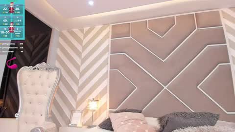 giannasue online show from December 2024 02:12:02 AM