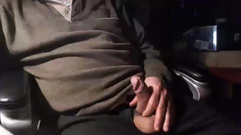 Snapshot of gianni9000000 chatting on February 2025 10:21:02 PM Gianni9000000 online show from February 2025 10:21:02 PM