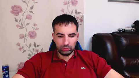 Gianni online show from November 2025 04:51:02 PM