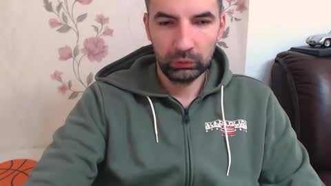 Gianni online show from March 2026 12:32:01 PM