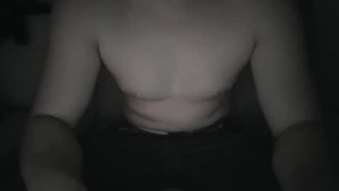 Giantjunkjack online show from November 2025 09:15:01 PM