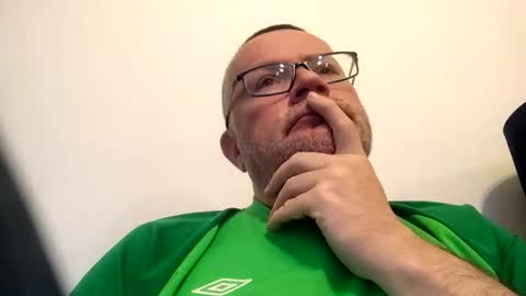 giddyup2222222 online show from April 2026 07:27:01 AM