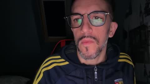 Gigi online show from December 2025 04:50:02 AM