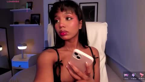 GIGI online show from November 2025 05:18:02 AM