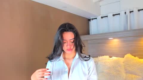 Snapshot of gigi_wilden chatting on December 2025 02:23:02 PM gigi wilden online show from December 2025 02:23:02 PM