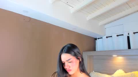 Snapshot of gigi_wilden chatting on December 2025 11:18:01 AM gigi wilden online show from December 2025 11:18:01 AM