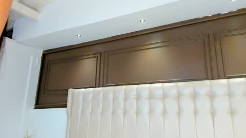 gigi wilden online show from April 2026 12:05:02 PM