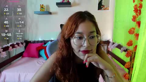 gigimooon online show from February 2025 09:25:02 PM