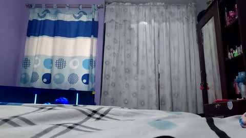 gigixox3 online show from October 2025 02:59:01 PM