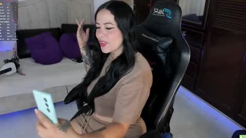 pamela online show from December 2025 02:39:01 AM