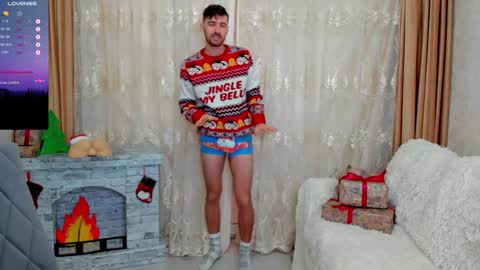 Snapshot of gilbertogonzales chatting on December 2024 06:44:01 AM gilbertogonzales online show from December 2024 06:44:01 AM