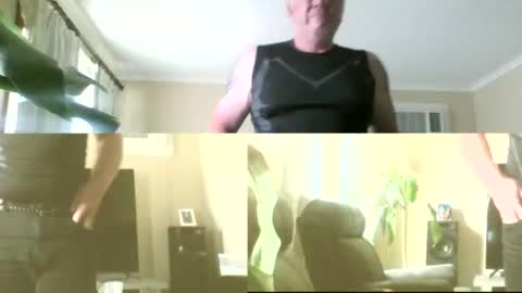 Snapshot of gimmmieoooo chatting on December 2024 05:37:01 AM gimmmieoooo online show from December 2024 05:37:01 AM