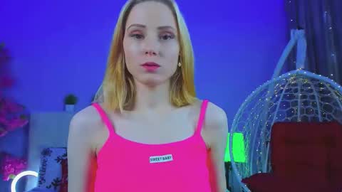 Snapshot of gina_lovelyy chatting on February 2026 01:10:02 AM Gina online show from February 2026 01:10:02 AM