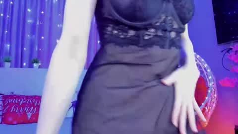 Snapshot of gina_lovelyy chatting on February 2026 02:18:02 AM Gina online show from February 2026 02:18:02 AM