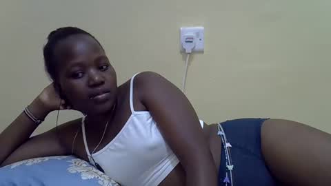 Snapshot of gina_sassy chatting on February 2026 09:27:02 PM Adiliah online show from February 2026 09:27:02 PM