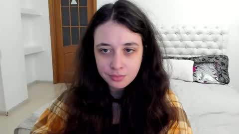 Kate online show from October 2025 09:29:02 AM