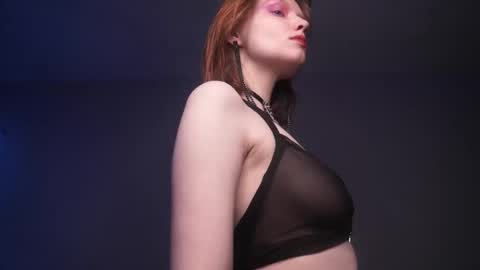        im expecting 350 thumbs up on my altar   online show from March 2025 10:21:02 PM