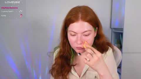 gingercute17 online show from April 2026 06:16:02 AM