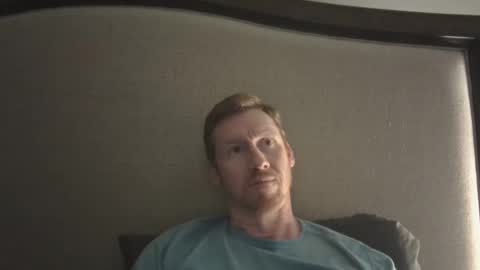 gingerjay2484 online show from November 2025 04:00:01 AM