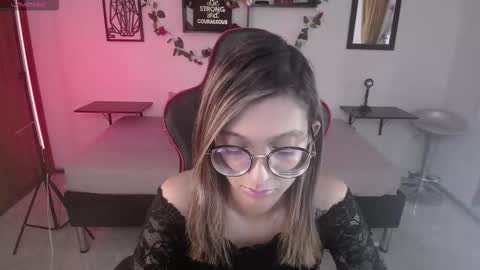 ginny11_ online show from March 2026 11:59:02 AM