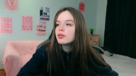 Ginny online show from July 2026 09:33:02 PM