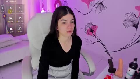 Kendall online show from December 2025 01:29:01 PM