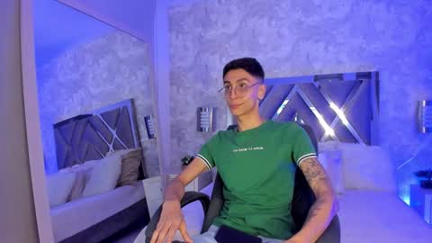 Gio Carangi online show from February 2026 04:08:01 AM