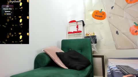 Snapshot of gio_lorenz chatting on October 2025 11:53:02 AM gio_lorenz online show from October 2025 11:53:02 AM