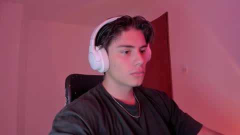 GioRusso online show from October 2025 09:03:02 PM