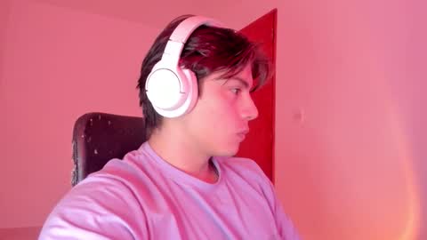 GioRusso online show from October 2025 09:16:01 PM