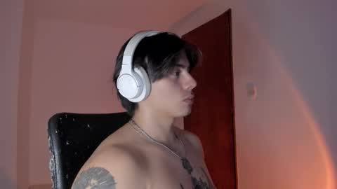 GioRusso online show from November 2025 11:26:02 PM